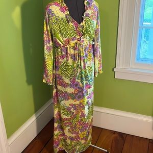 vintage 60s psychedelic Olga bed jacket & gown.